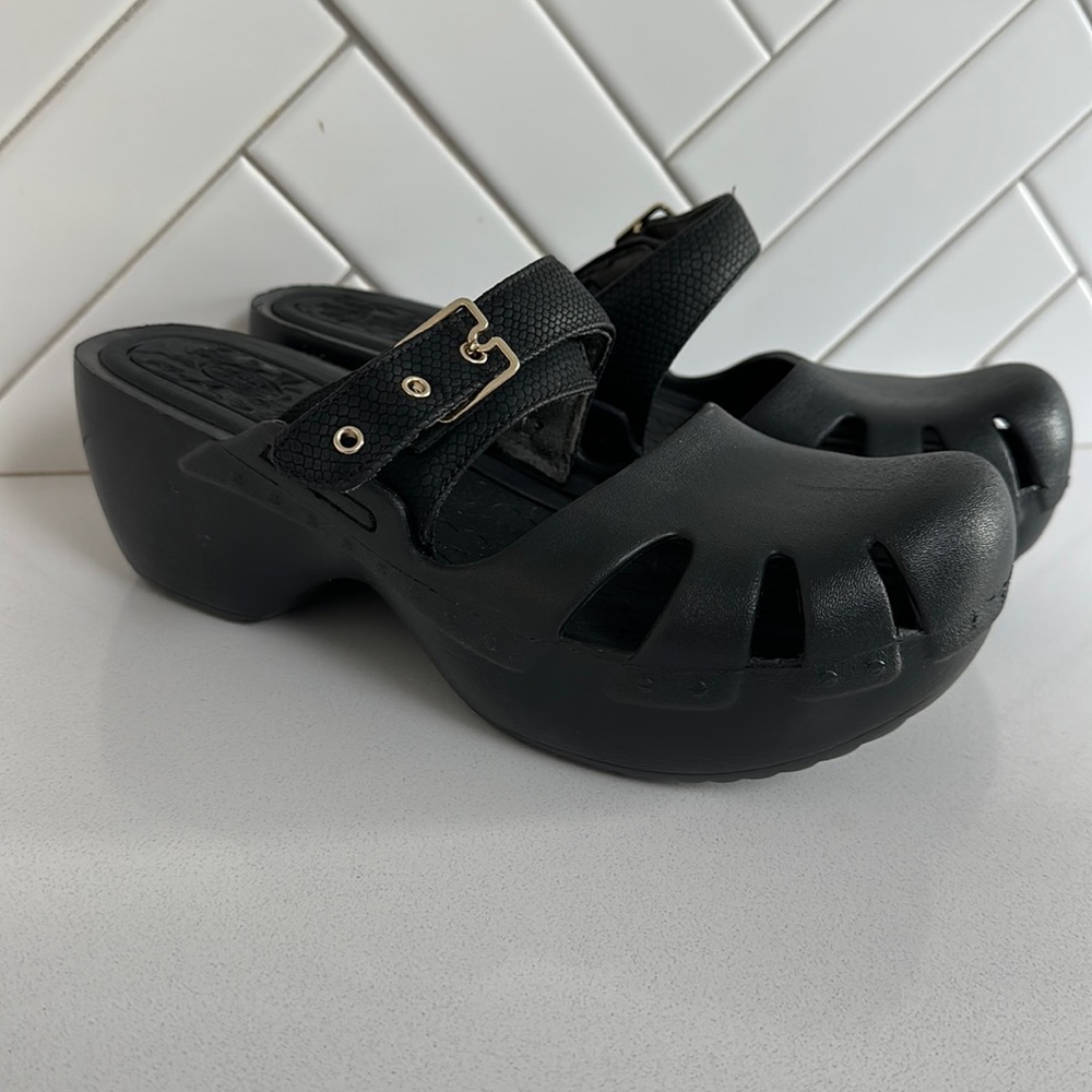 Dr. Scholls